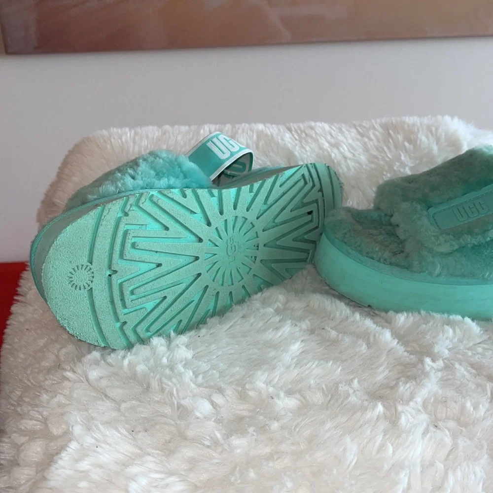 UGG shearling slipper